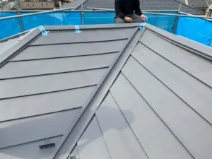 屋根カバー工法