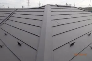 屋根カバー工法