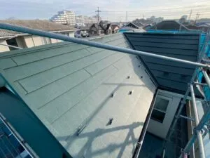 屋根カバー工法